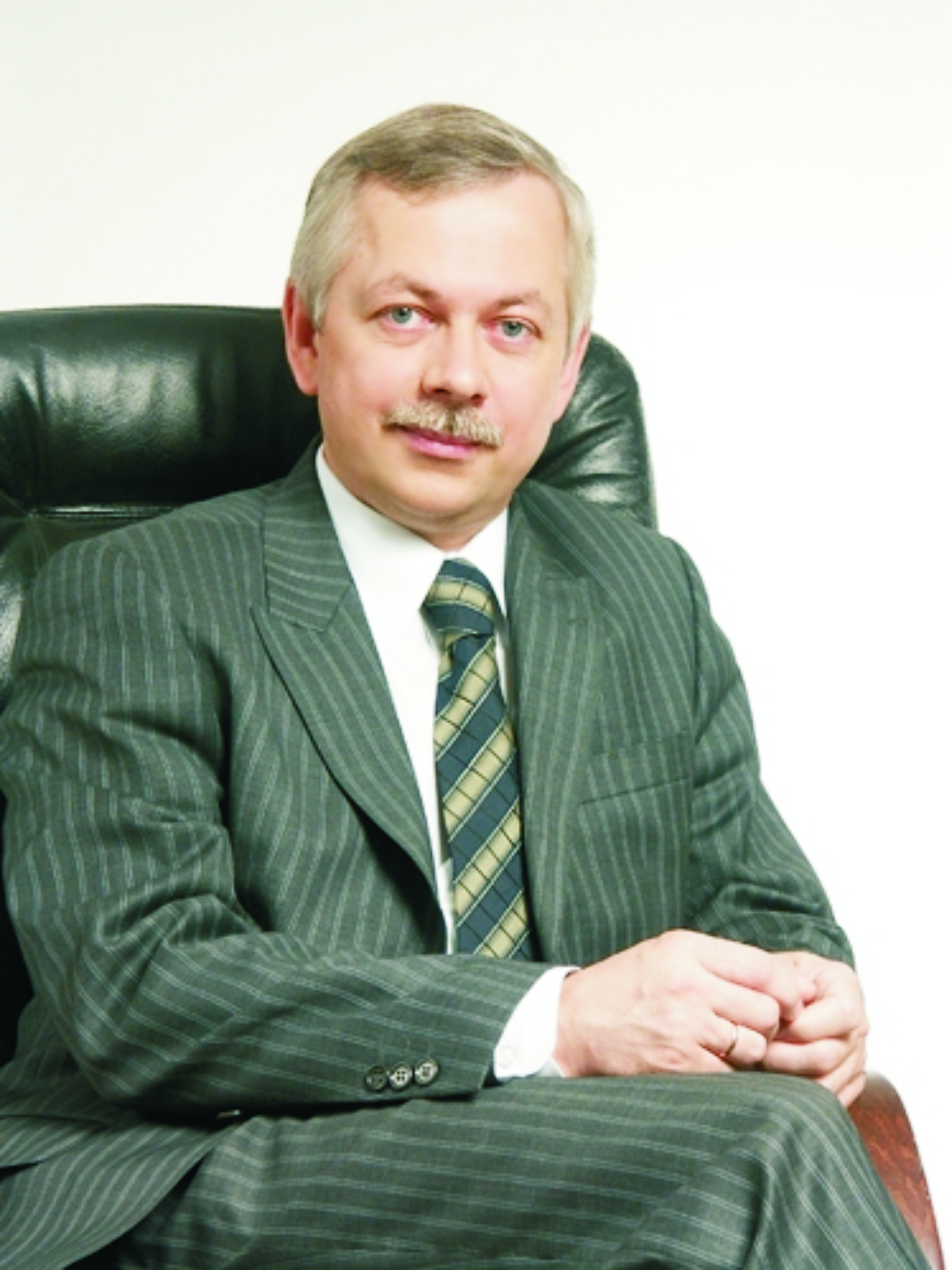 Топ менеджер пермь. Century 21 официальный сайт москва директор компании. Пермь ан этажи сотрудники. Ступницкая мария андреевна. Менеджер пермь.