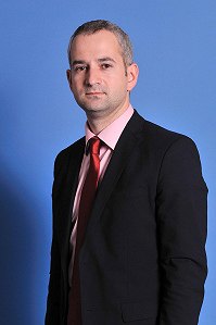 Андрей Емельянов