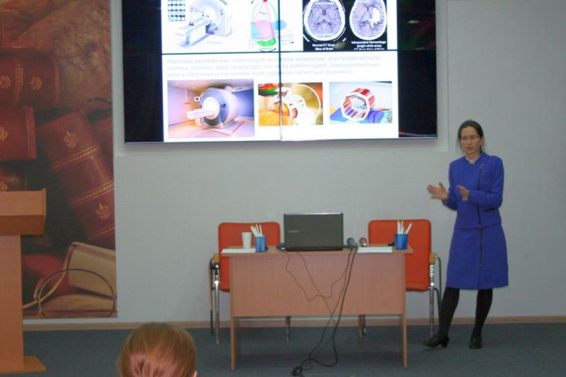 Иллюстрация к новости: На Perm Workshop on Applied Economic Modeling обсудили методы исследования мозга и технологии блокчейн