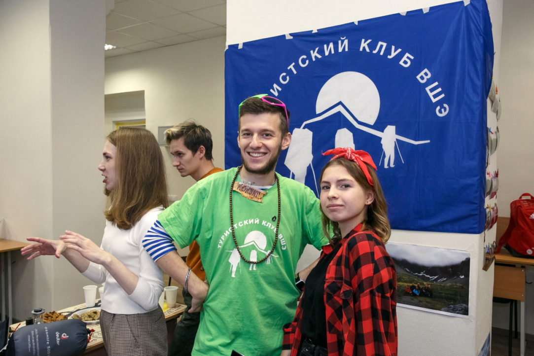 Иллюстрация к новости: «Student Organization Fair»: первокурсники знакомятся с внеучебной жизнью пермской Вышки