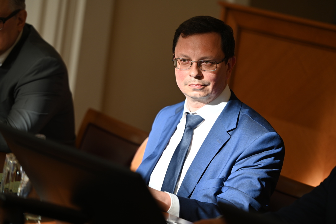 Illustration for news: Nikita Anisimov Appointed Acting Rector of HSE University