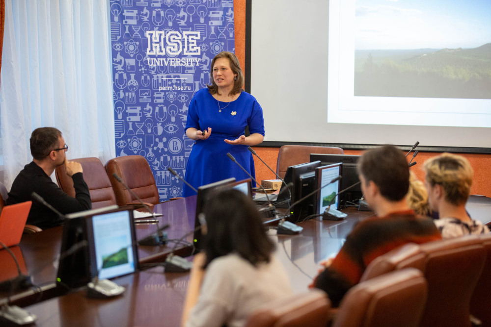 Открытые лекции преподавателей НИУ ВШЭ – Пермь в рамках молодежного форума «Наследие»: публикуем видеозаписи